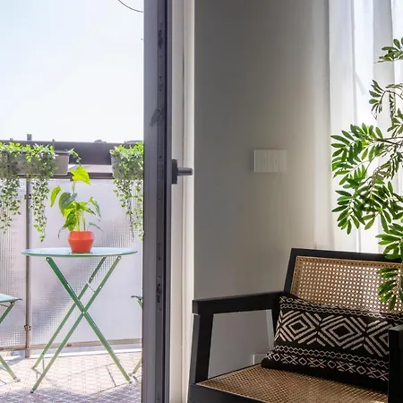 Apartment Daplace - Vico Mailand