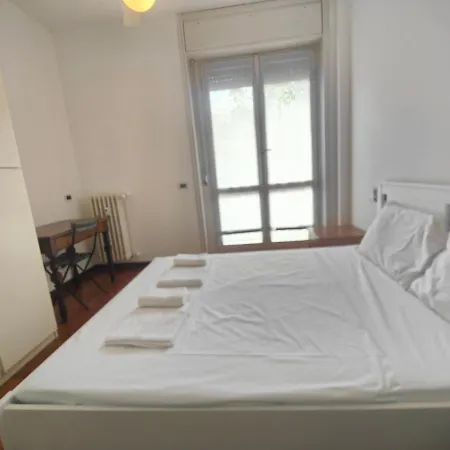 Mille Charme * Milan