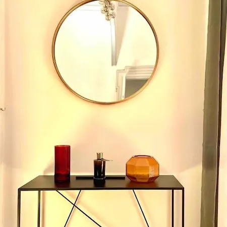Apartamento Cenacolo - Cadorna Milão