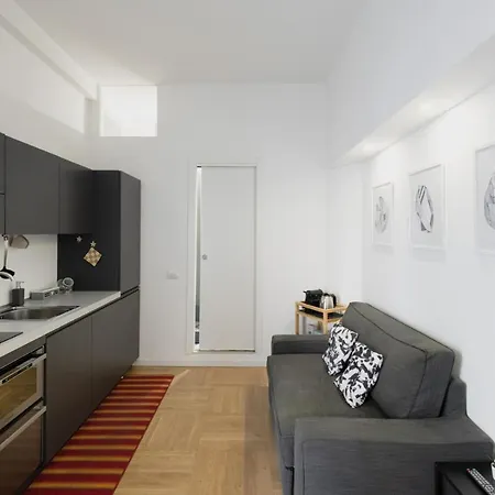 Apartment Easylife - Elegante Sui Navigli *