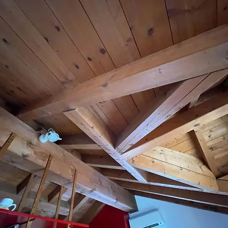 The Pretty Attic Apartment Milan