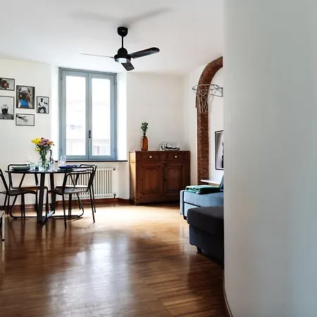 The Of Fame - Bosco Verticale View * Milano