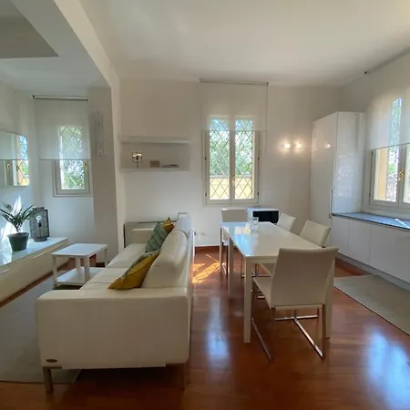 Farini Loft - 1°floor Cozy *