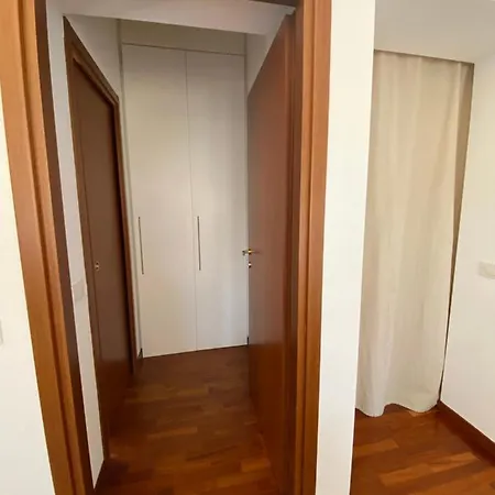 Farini Loft - 1°floor Cozy Lejlighed *