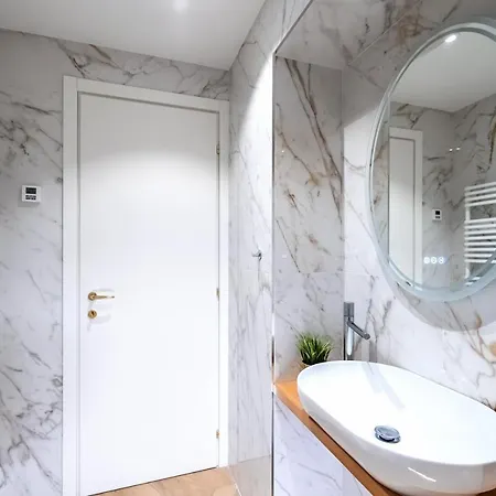Lägenhet Duomo-porta Venezia, Luxury Design
