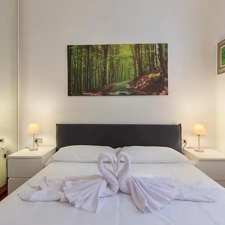 Flat In Citylife Near Metro! Appartement