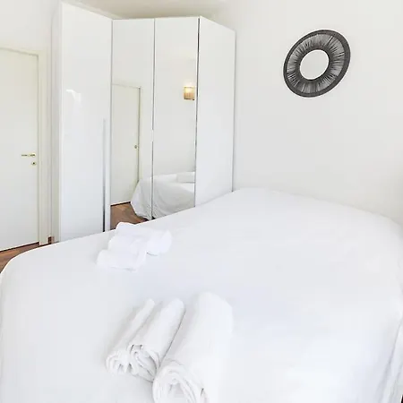 Cozy Apartment *