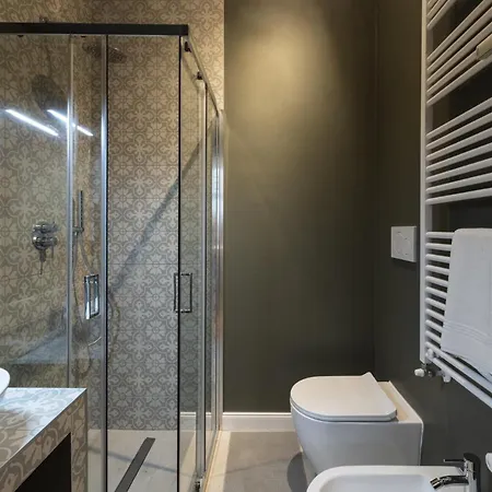 Easylife - Tranquillo Vicino Prada *