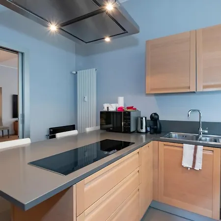 Ihost Luxury Center - Bellini 4 호텔 밀라노