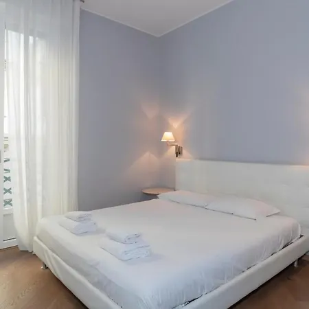 Ihost Luxury Center - Bellini 4 * 밀라노