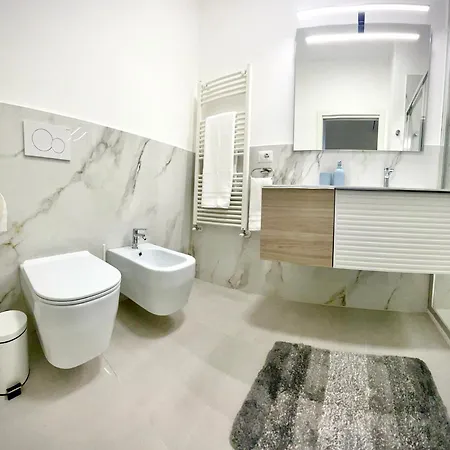 Giro 58, 2 Bedroom Apartament, Close To San Siro, Fiera And 10 Min Metro To Duomo Mediolan