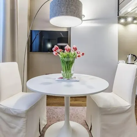 דירה Cozy And Classy Nest *