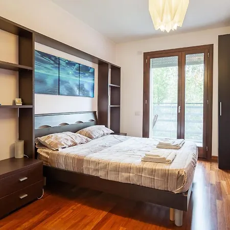 Accogliente Con Terrazzo E Vista Daire