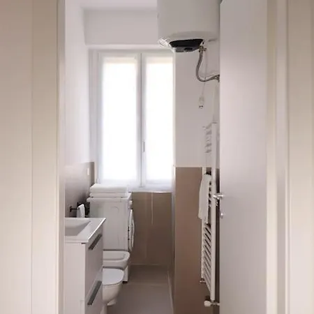 Appartement Bilocale Metro 4 Blu Frattini - Airport Linate Milaan