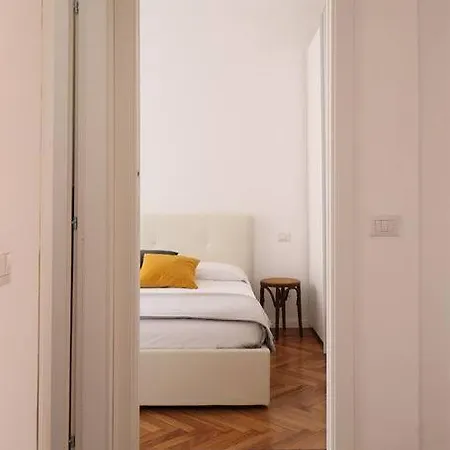 Bilocale Metro 4 Blu Frattini - Airport Linate Appartement Milaan