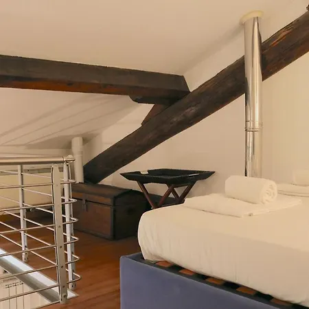 Charming In The Navigli District - 4 People Милан