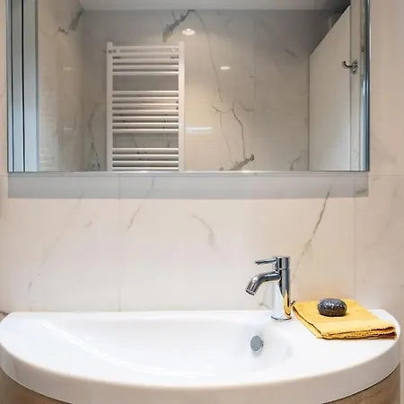 Emotichome 8 E 9 Flexyrent Studio Apartman Milánó