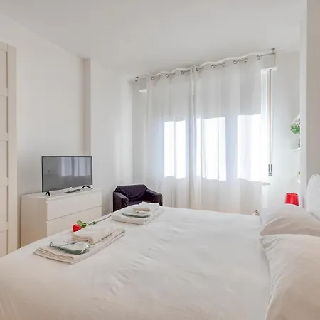 Apartman Monza, 177 - Sul Naviglio Martesana