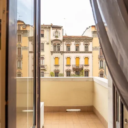 Apartment Bomboniera Nel Cuore Di Con Wi-fi & A/c *