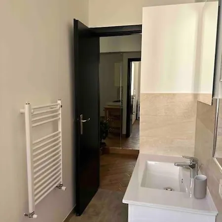 Apartmán Xenia - Charming Garden In Porta Venezia *