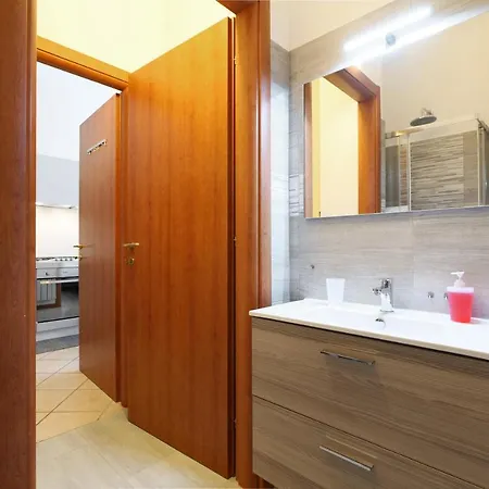 Primopiano - Scalvini Apartman Milánó