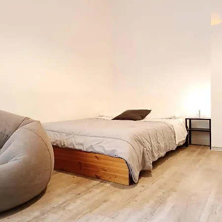 Apartmán A Casa Di Rosa In Citta Studi *