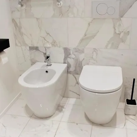 Broletto 5 Minutes From Duomo Milano