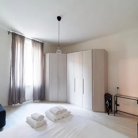 Hbhall Sempione 밀라노