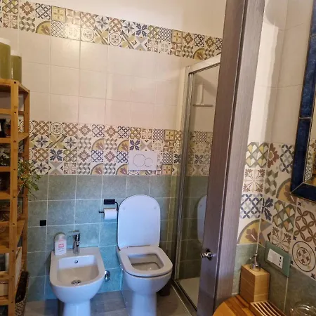 Apartman Into The World Milánó