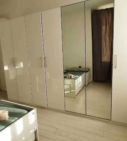 Intero Lgbtq+ Zona Loreto * ミラノ