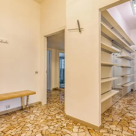 Ampio Zona Moscova Con Due Terrazzi Apartmán *