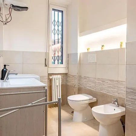 Guest Planet - Cozy Housing Porta Romana M3 דירה