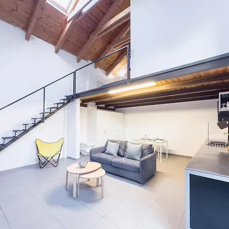 Lejlighed Affascinante Loft Nei Pressi Di Parco Forlanini