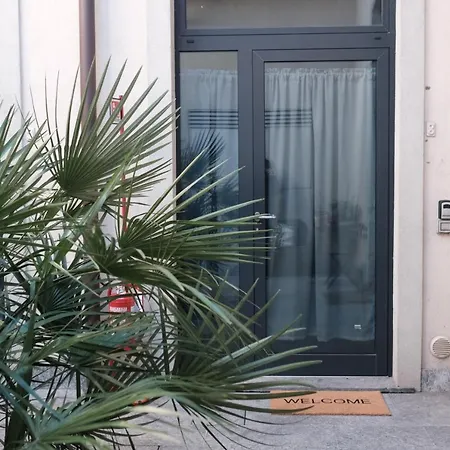 Lejlighed Affascinante Loft Nei Pressi Di Parco Forlanini Milano