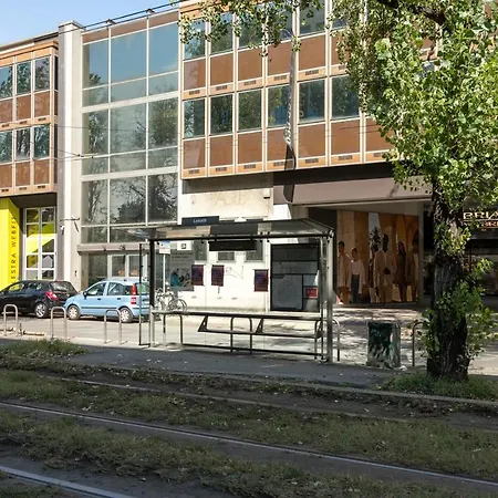 Luna Homes - In Farini * Milan