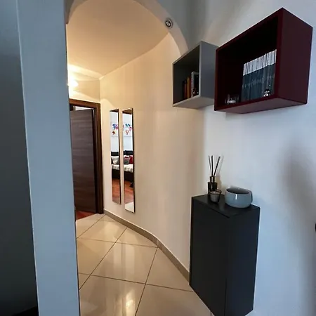 Porta Romana Apartment