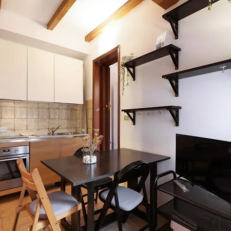 Primopiano - Colonne C Apartman Milánó