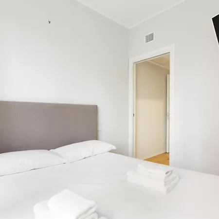 Apartment Cimiano M2 Balcony