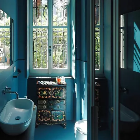 Apartment Posh Isola District Pure Milanese Style Near Brera Mailand