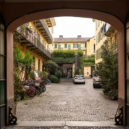 Апартаменты Loft Navigli Porta Genova Милан