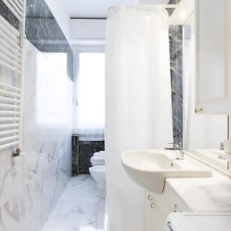 Primopiano - Bari Apartman *