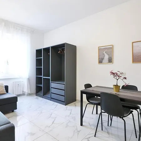 Apartman Primopiano - Bari Milánó