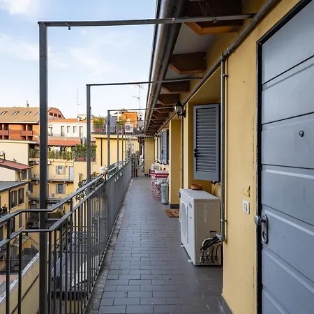 Arco Livings Dream Nest In The Heart Of * Mailand