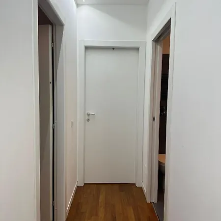 Bocconi Igi White Appartement Milan