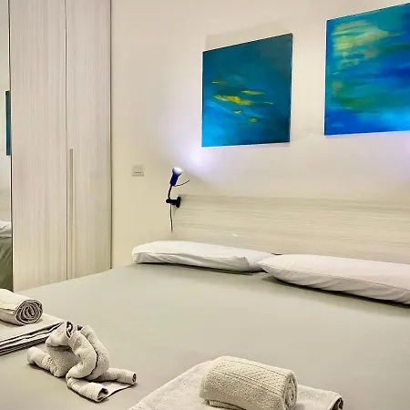 Triumph Tower Politecnico Lägenhet *