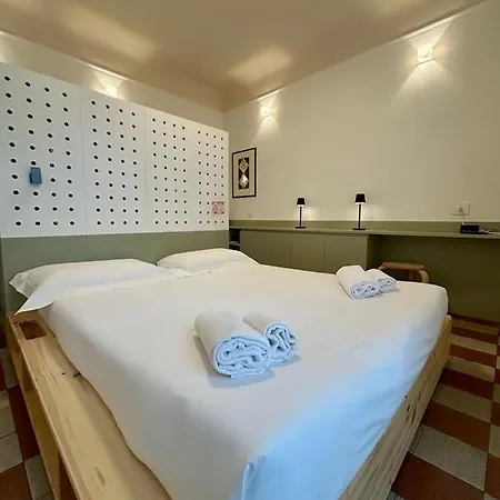 Apartment Kibilu - Via Cibrario Linea Rossa Metro Rovereto - Vicinanze Stazione
