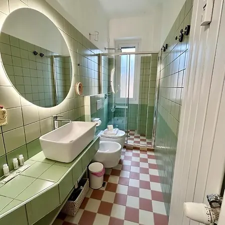 Apartment Kibilu - Via Cibrario Linea Rossa Metro Rovereto - Vicinanze Stazione *