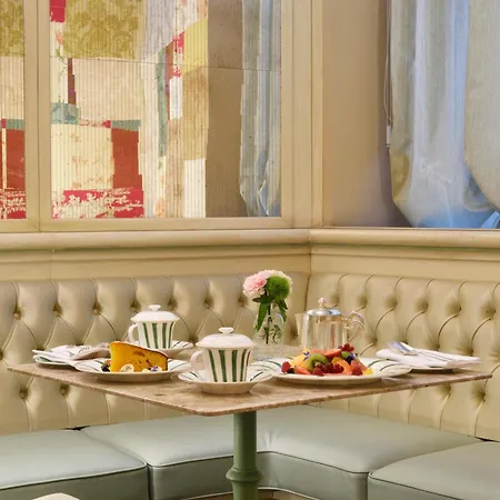 Chateau Monfort - Relais & Chateaux Hotel Milan