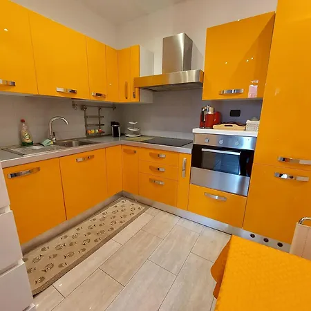 Stazione Centrale Apartman