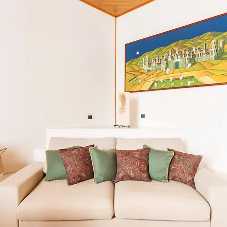 Apartmán Bilocale Mico - City Life *
